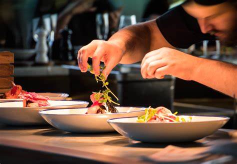 Restaurant & Food